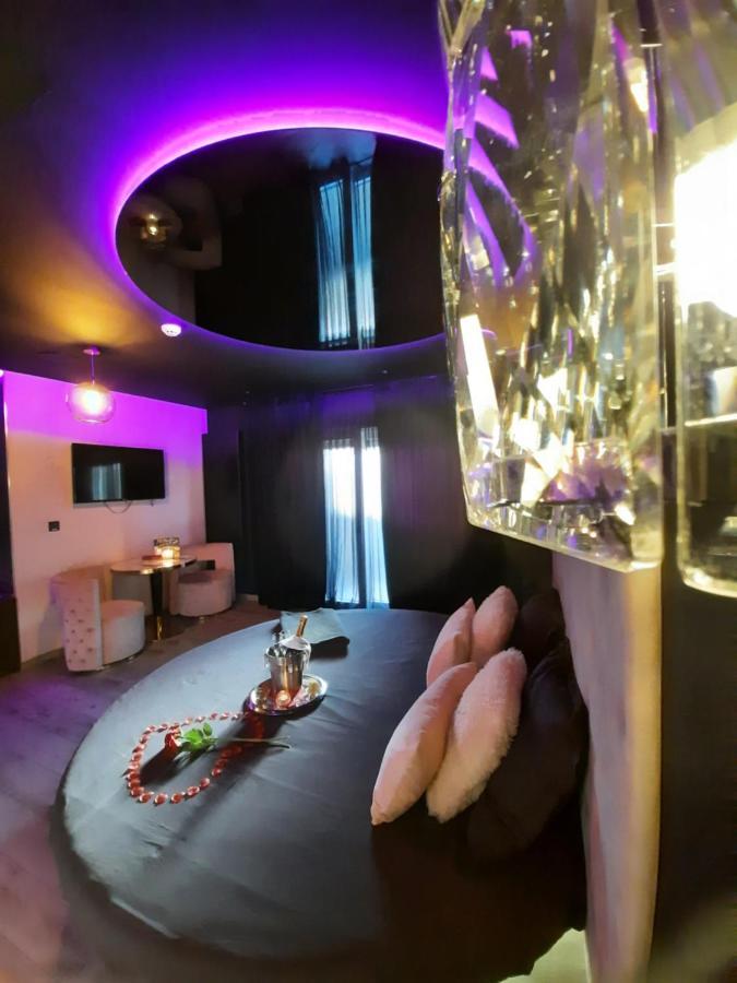 Hotel Nuits Blanches à Liège Extérieur photo